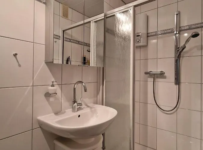 Vier Jahreszeiten 4-29 * Großenbrode